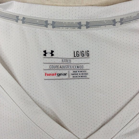 Under Armour Heat Gear T-Shirt Top Womens Large Fitted V-Neck Vented Breathable - Picture 7 of 7